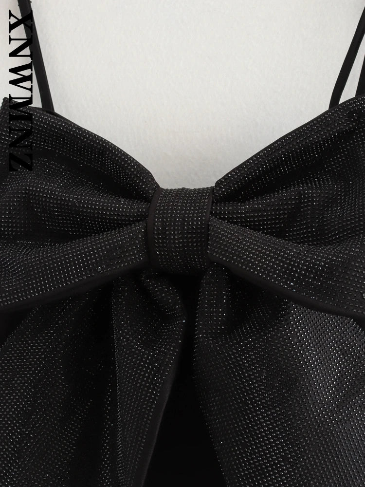 XNWMNZ 2024 Autumn New Woman Chic Sleeveless Vest Halter Top Party Female Black Crop Top Shoulder Gilet Slim Waistcoat